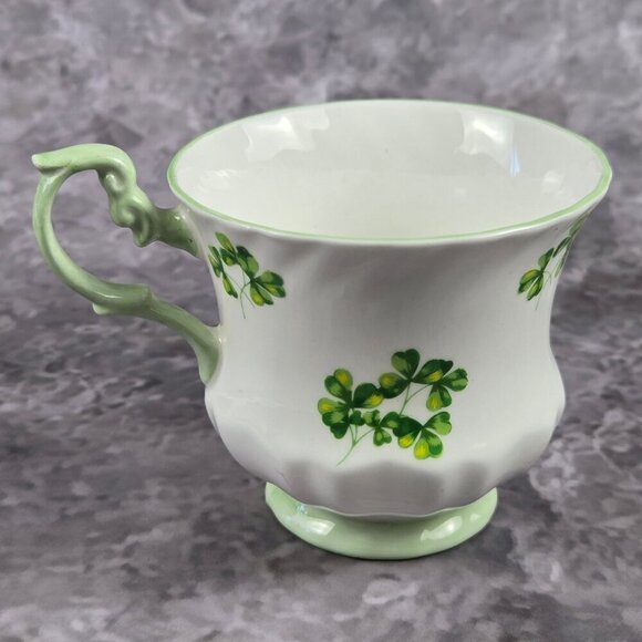Royal Dover Fine Bone China Shamrock Tea Cup and Saucer Green White Vintage - Picture 11 of 16